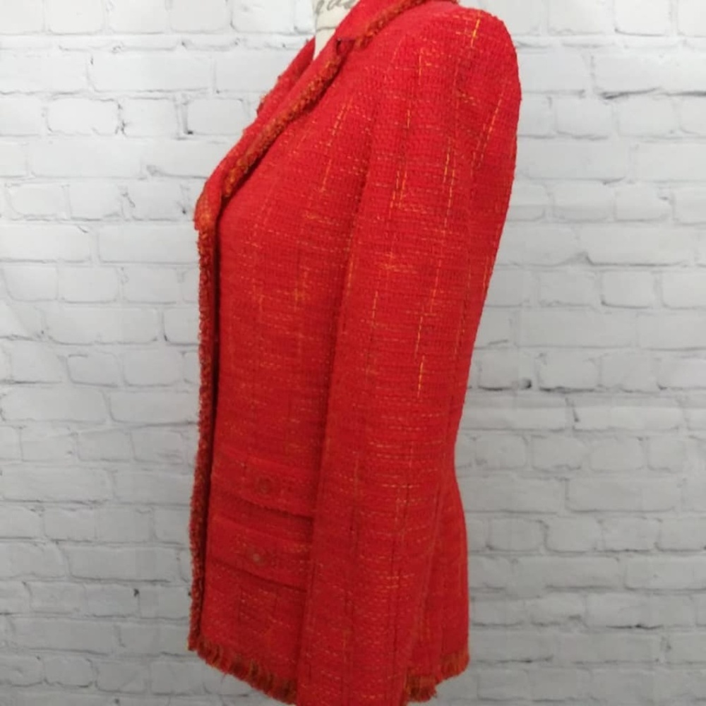 St John Couture Tweed Fringe 2 pc Skirt Blazer Set - Picture 4 of 8